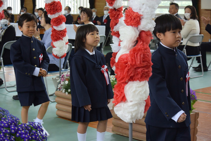 0b82defb16bb411eac934159799765fd